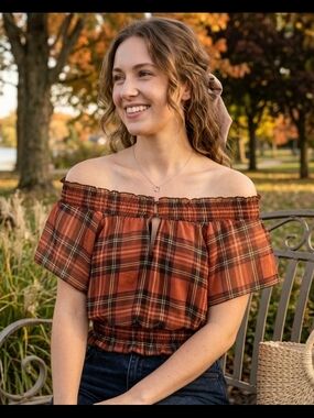 Ali & Kris Plaid Off-The-Shoulder Smocked Blouse M